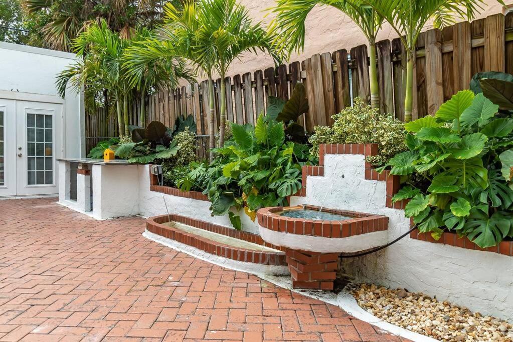 Garden Oasis In Flamingo Park Apartment West Palm Beach Exterior photo